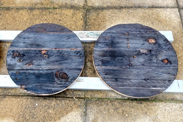 Yakisugi burnt pallet wood discs